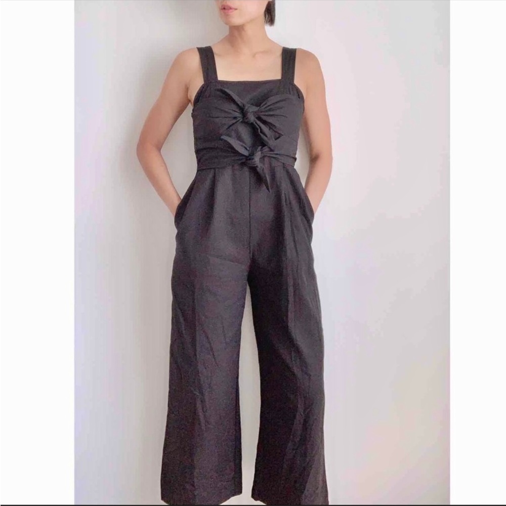 BLACK DOUBLE KNOT OVERALL JUMPSUIT